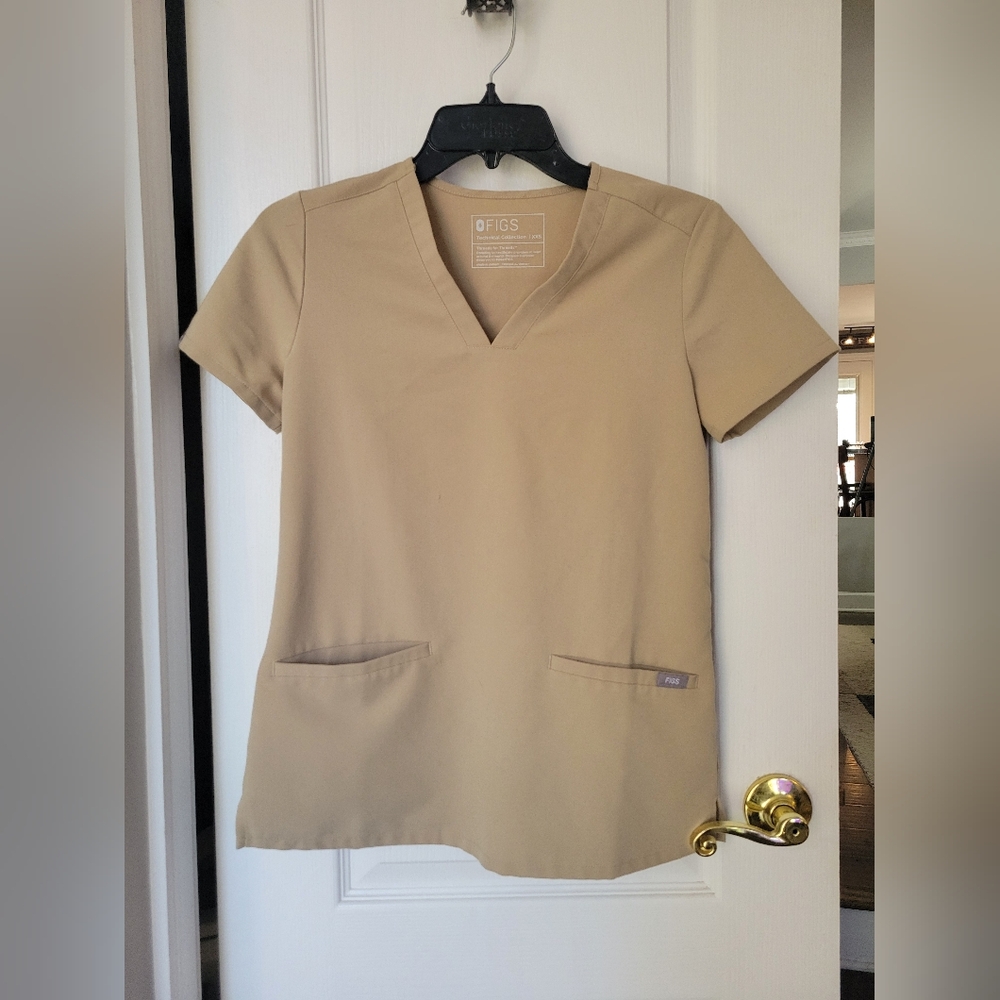 FIGS Women's Casma Three-Pocket Scrub Top Citrine Size XXS Nursing